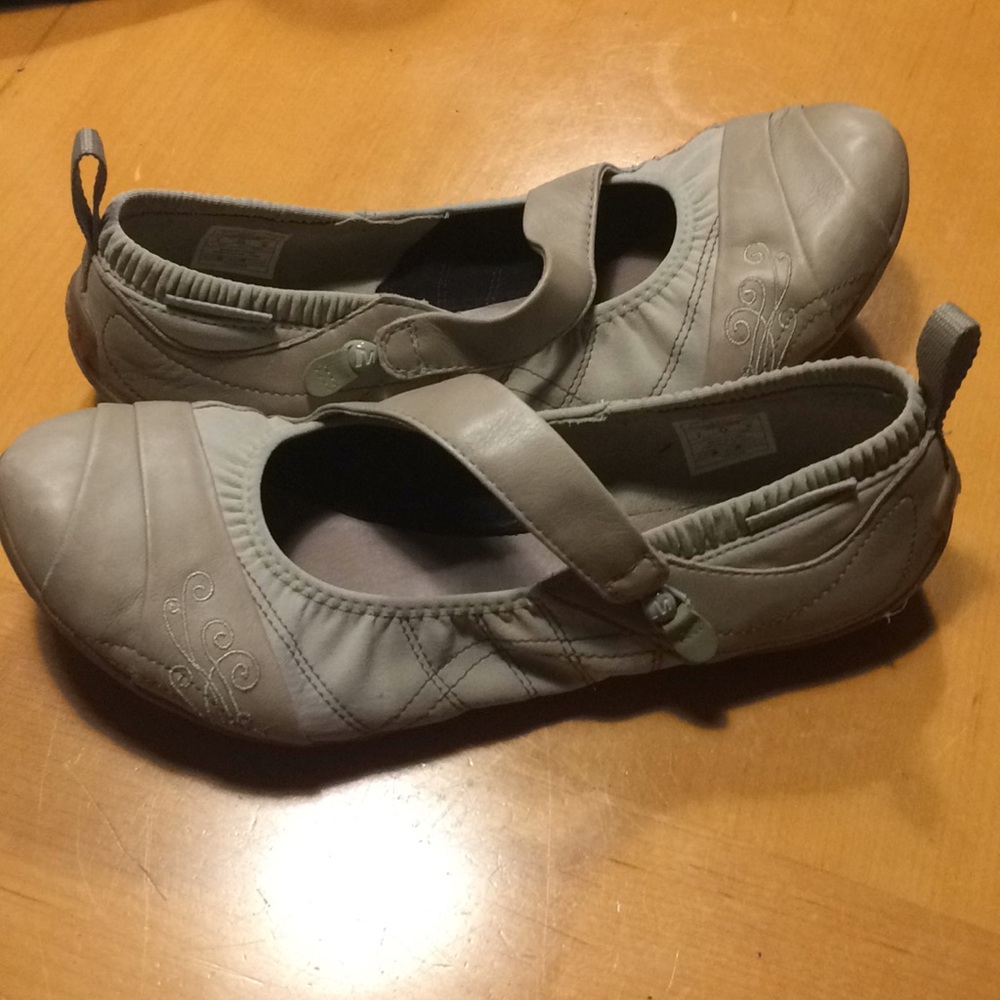 Merrell Barefoot stone Mary Jane’s